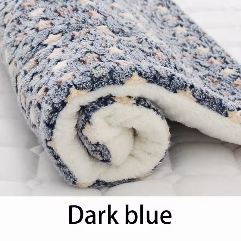 Reversible Flannel Pet Blanket & Crate Mat